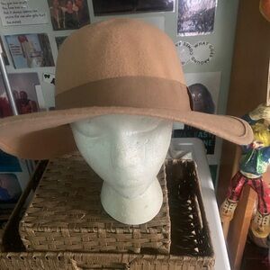 Elegant Tan Wide-Brim Hat